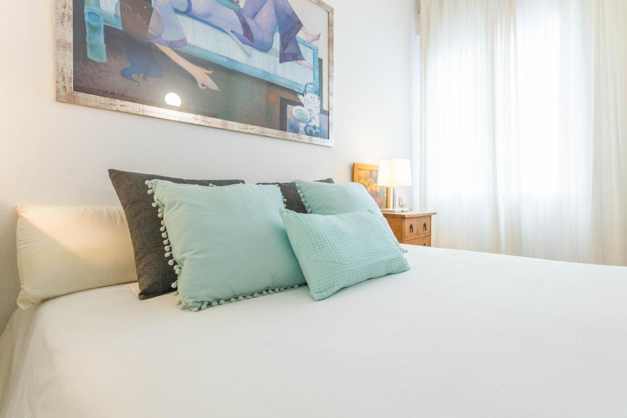 Nice And Cozy- 1Bd 1Bth- Triana เซบีญา ภายนอก รูปภาพ